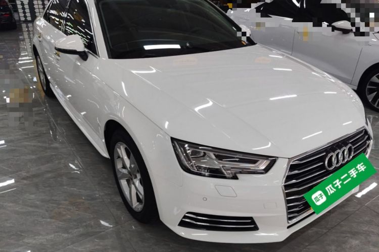 Used Audi A4L 2017 Plus 40 TFSI Fashion Model Front Right 45 Deg