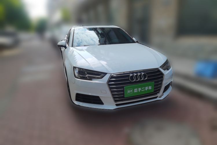 Used Audi A4L 2017 Plus 40 TFSI Ambition Model Front Right 45 Deg