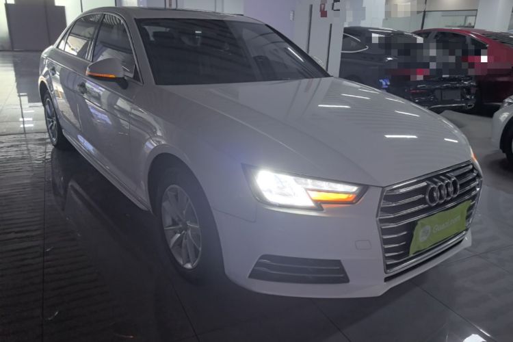 Used Audi A4L 2017 40 TFSI Ambition Edition Front Right 45 Deg