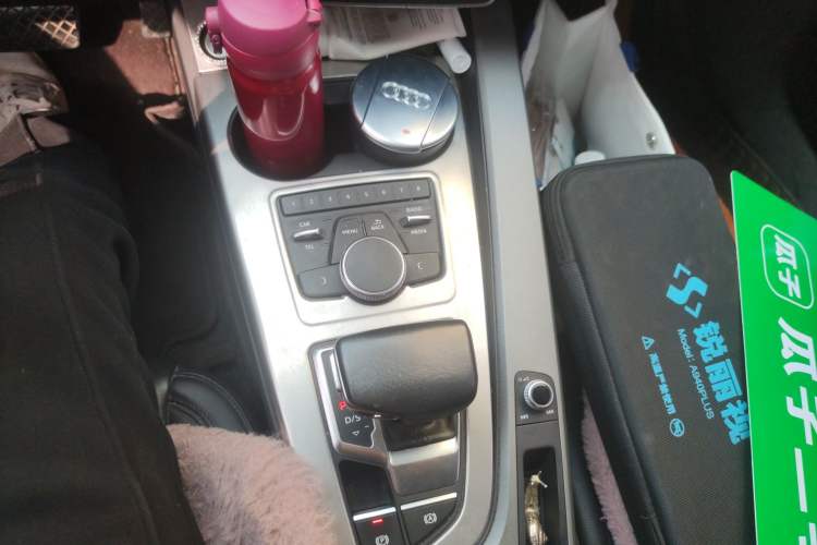 Used Audi A4L 2017 Plus 40 TFSI Ambition Model Gear Lever
