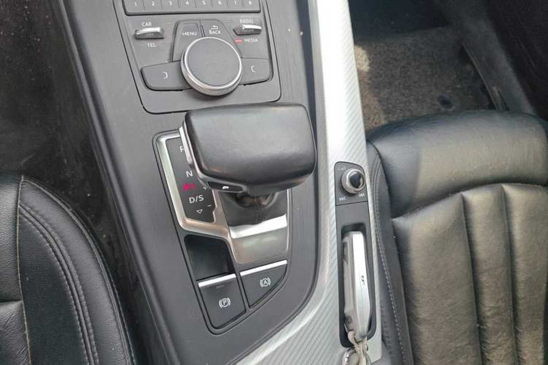 Used Audi A4L 2017 40 TFSI Ambition Edition Gear Lever
