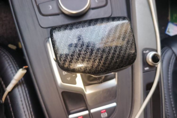Used Audi A4L 2017 Plus 40 TFSI Ambition Model Gear Lever