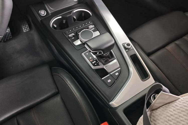 Used Audi A4L 2017 45 TFSI quattro Sport Edition Gear Lever