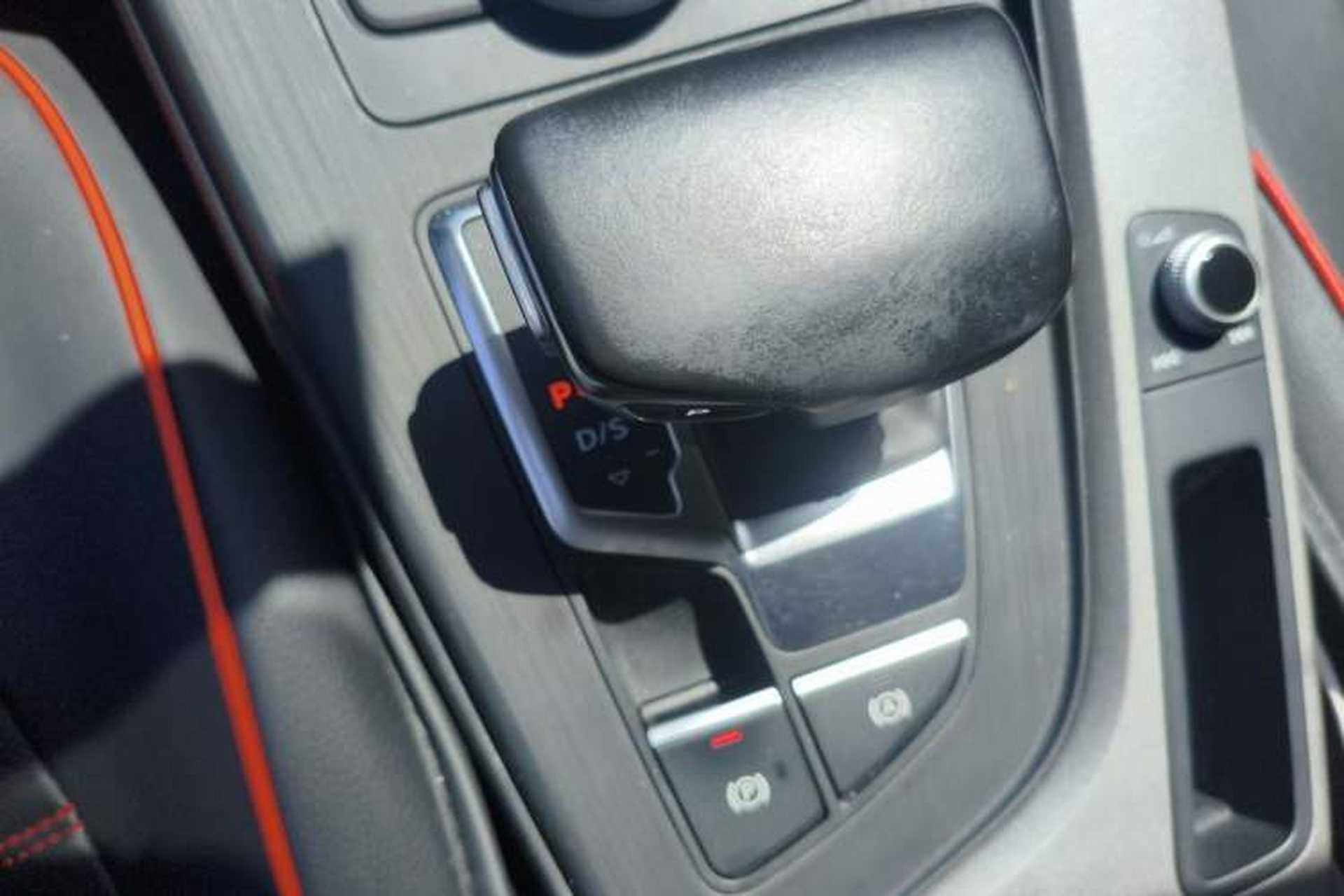 Used Audi A4L 2017 40 TFSI Ambition Edition Gear Lever