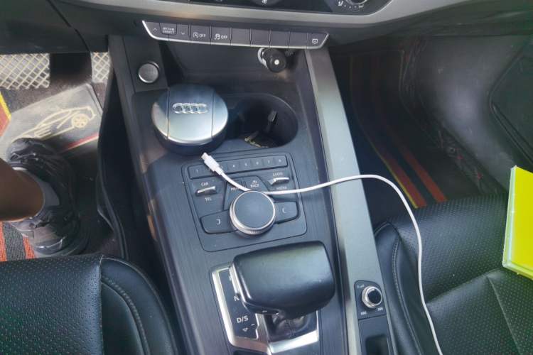 Used Audi A4L 2017 Plus 40 TFSI Ambition Model Gear Lever