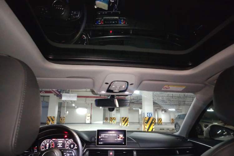 Used Audi A4L 2017 Plus 40 TFSI Style Edition Headliner