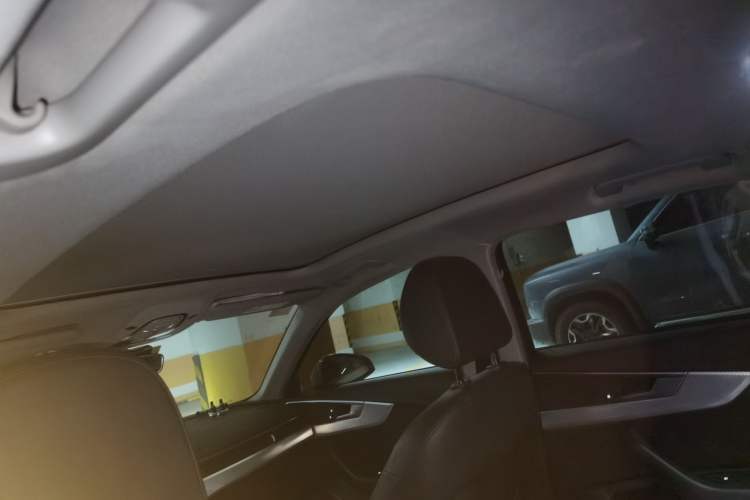 Used Audi A4L 2017 Plus 40 TFSI Fashion Model Headliner