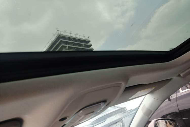 Used Audi A4L 2017 40 TFSI Style Edition Headliner