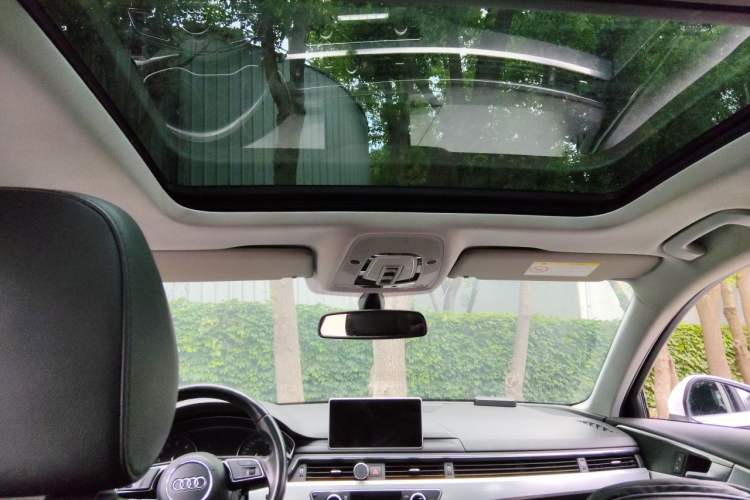 Used Audi A4L 2017 Plus 40 TFSI Fashion Model Headliner
