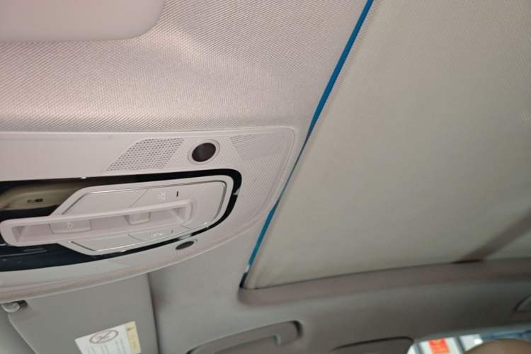 Used Audi A4L 2017 40 TFSI Style Edition Headliner