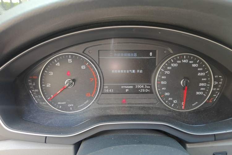 Used Audi A4L 2017 Plus 40 TFSI Ambition Model Instrument Cluster