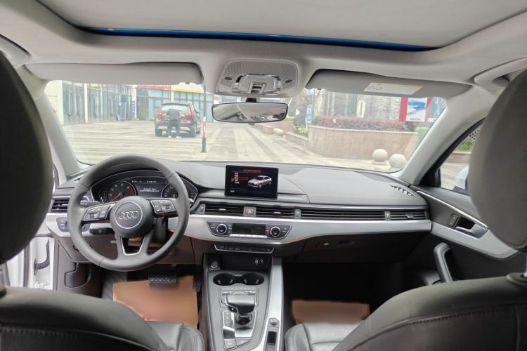 Used Audi A4L 2017 40 TFSI Fashion Model Interior 1