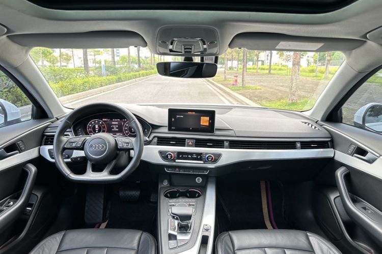 Used Audi A4L 2017 Plus 40 TFSI Sport Model Interior 1