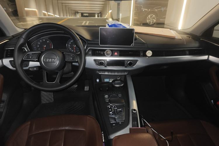 Used Audi A4L 2017 40 TFSI Fashion Model Interior 2
