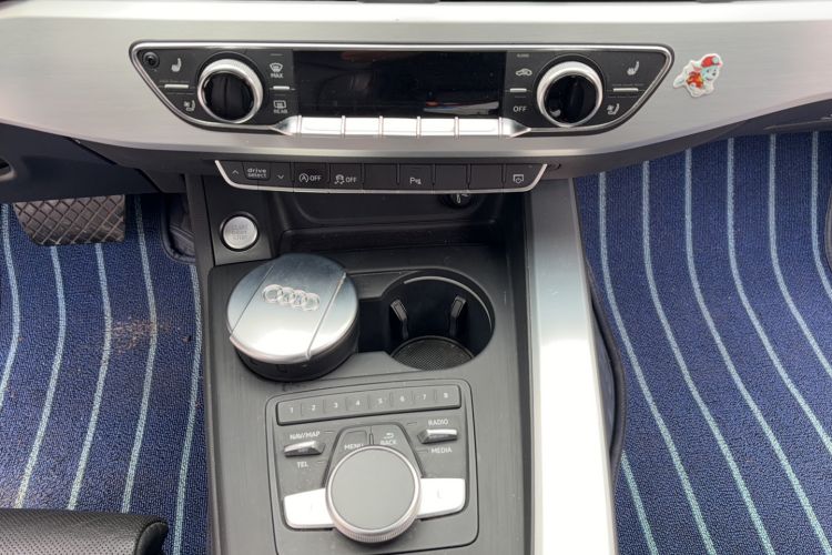 Used Audi A4L 2017 45 TFSI quattro Special Edition Interior 2