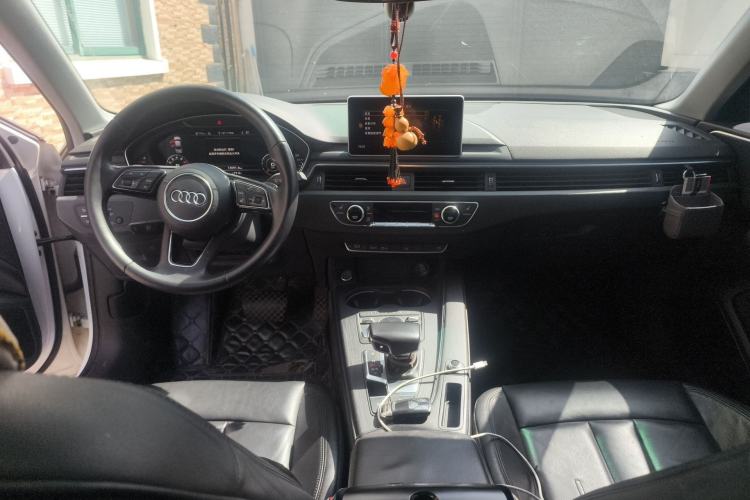Used Audi A4L 2017 40 TFSI Style Edition Interior 2