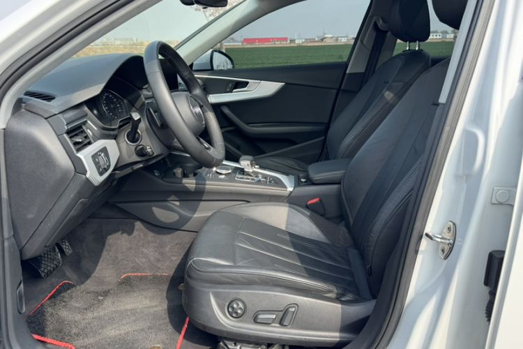 Used Audi A4L 2017 40 TFSI Fashion Model Interior 3