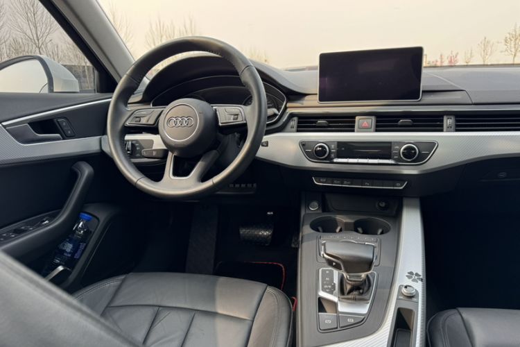 Used Audi A4L 2017 40 TFSI Fashion Model Interior 5