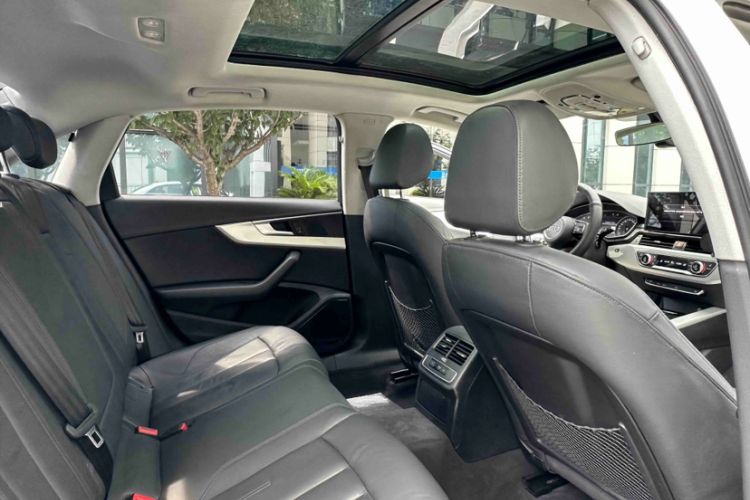 Used Audi A4L 2017 40 TFSI Fashion Model Interior 6