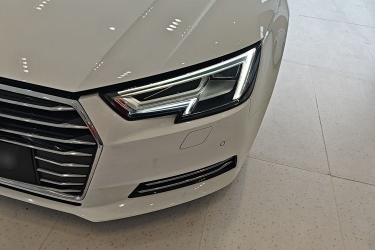 Used Audi A4L 2017 40 TFSI Style Edition Left Front Headlight