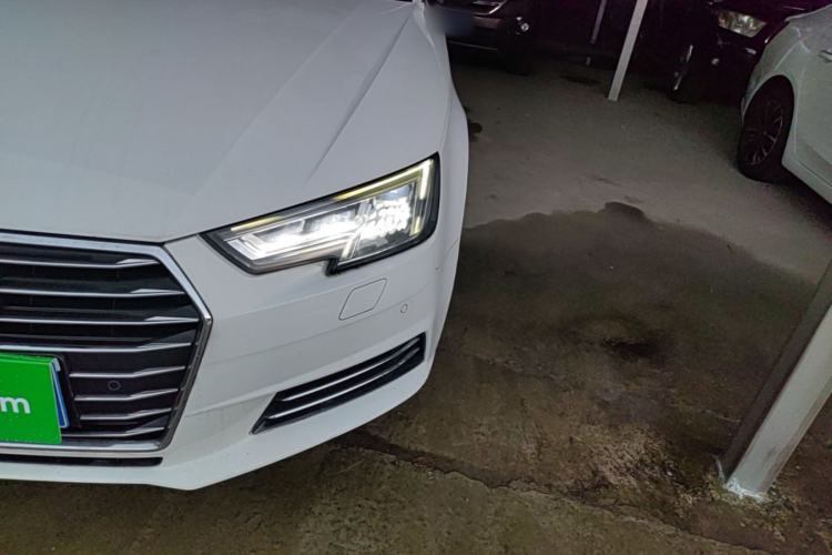 Used Audi A4L 2017 Plus 40 TFSI Fashion Model Left Front Headlight