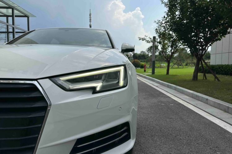 Used Audi A4L 2017 40 TFSI Fashion Model Left Front Headlight