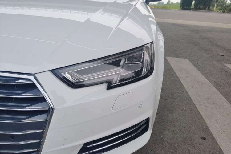 Used Audi A4L 2017 Plus 40 TFSI Fashion Model Left Front Headlight