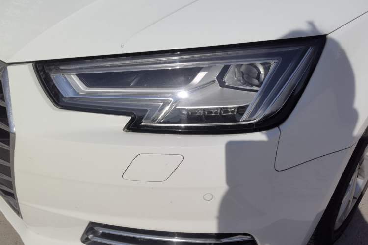 Used Audi A4L 2017 Plus 40 TFSI Fashion Model Left Front Headlight