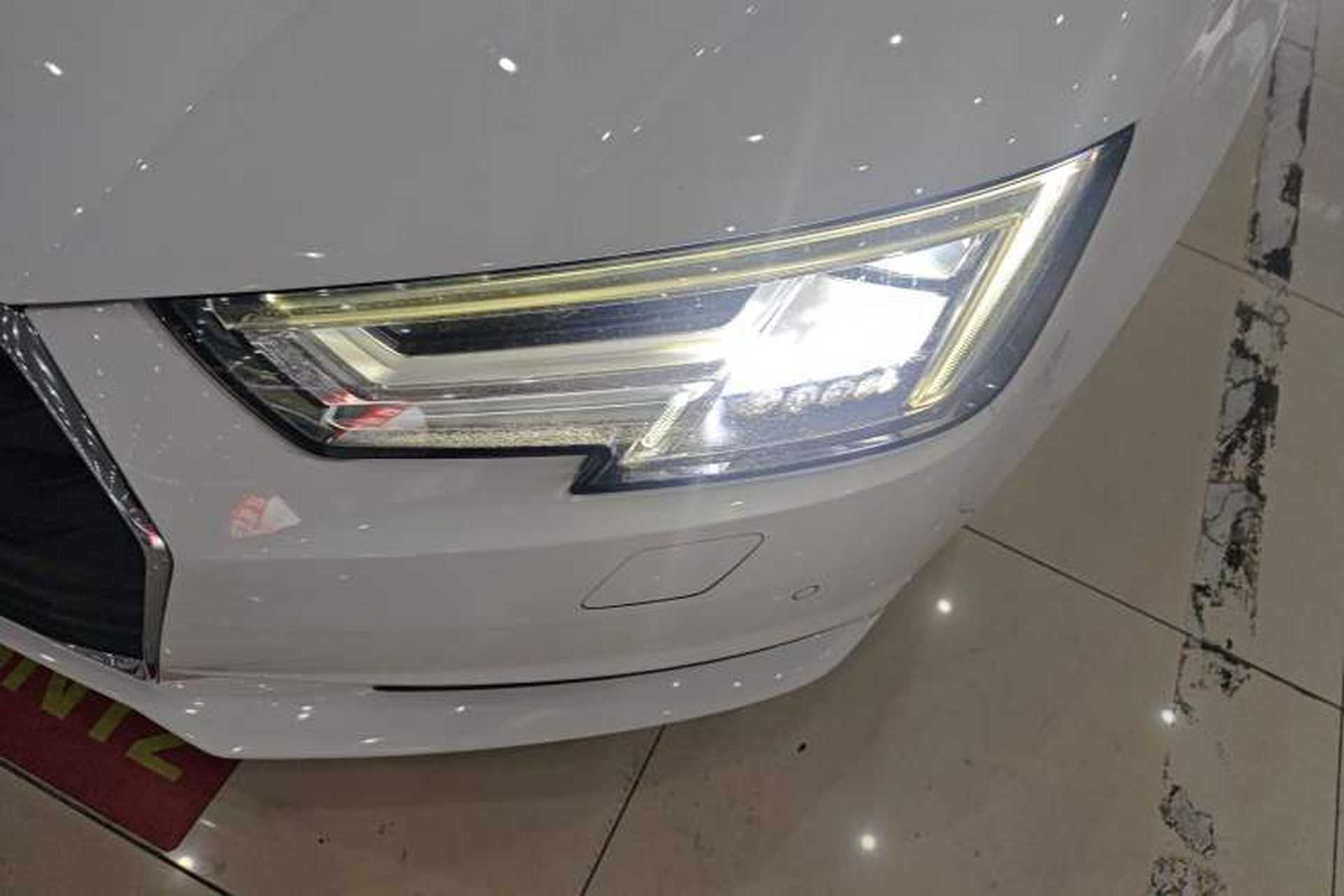 Used Audi A4L 2017 40 TFSI Fashion Model Left Front Headlight