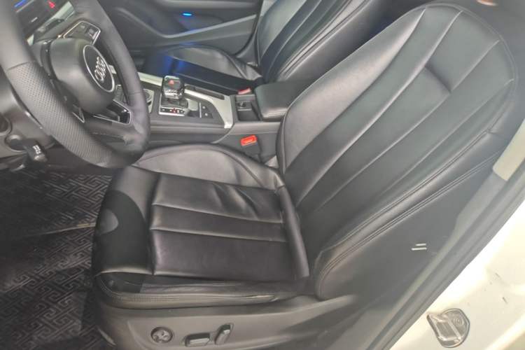 Used Audi A4L 2017 Plus 40 TFSI Fashion Model Left Front Seat