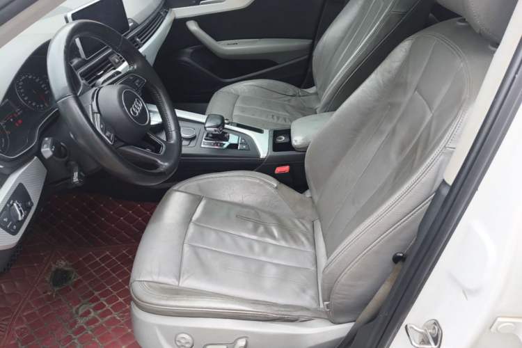 Used Audi A4L 2017 40 TFSI Fashion Model Left Front Seat