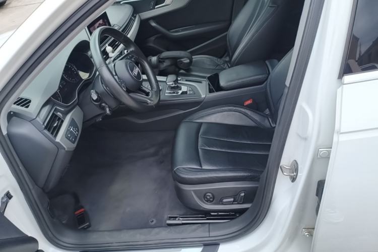 Used Audi A4L 2017 Plus 40 TFSI Ambition Model Left Front Seat