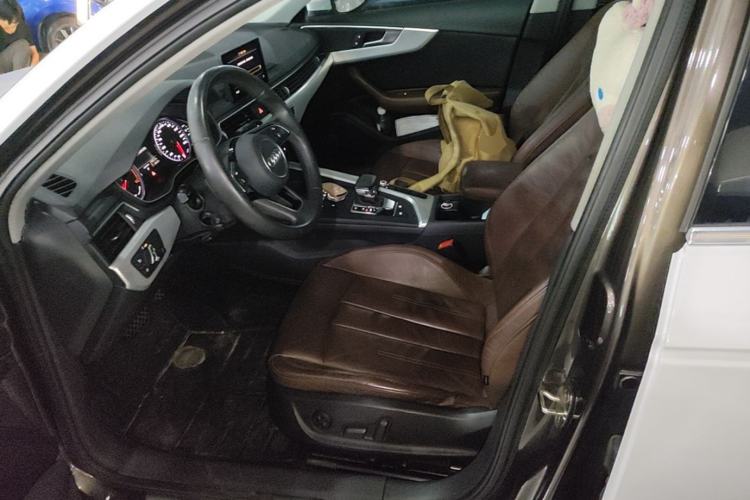 Used Audi A4L 2017 40 TFSI Fashion Model Left Front Seat