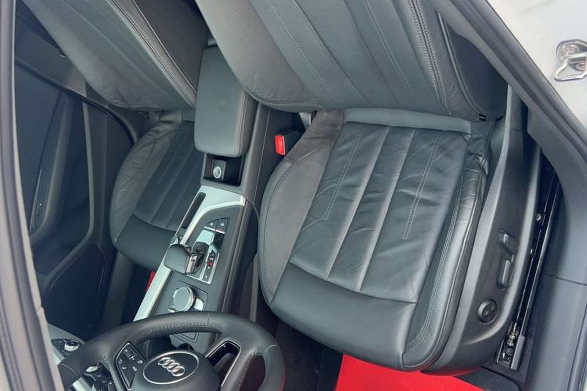 Used Audi A4L 2017 Plus 40 TFSI Ambition Model Left Front Seat