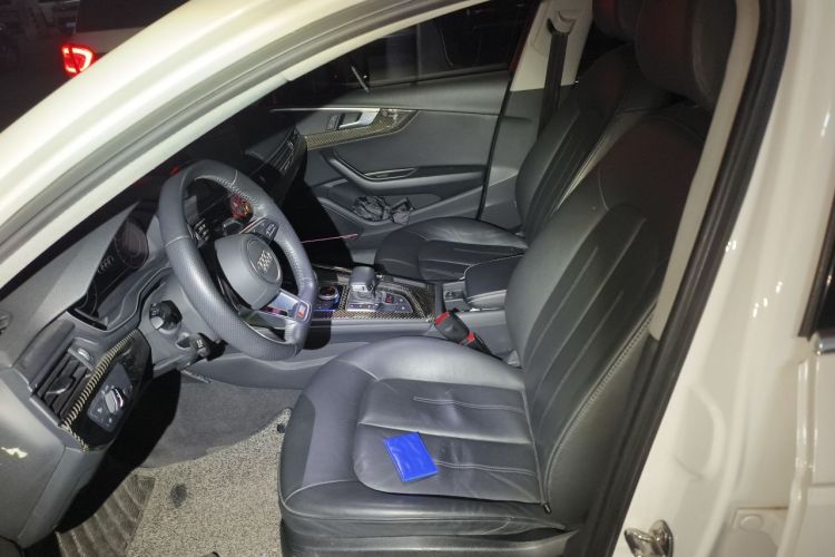 Used Audi A4L 2017 40 TFSI Fashion Model Left Front Seat