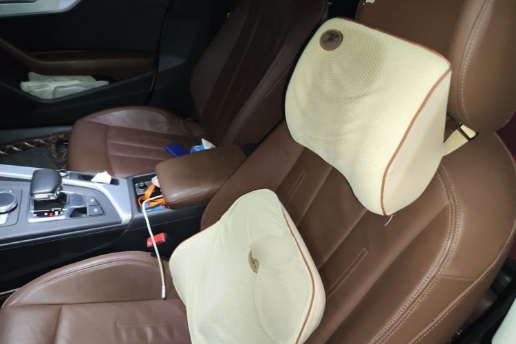 Used Audi A4L 2017 40 TFSI Fashion Model Left Front Seat