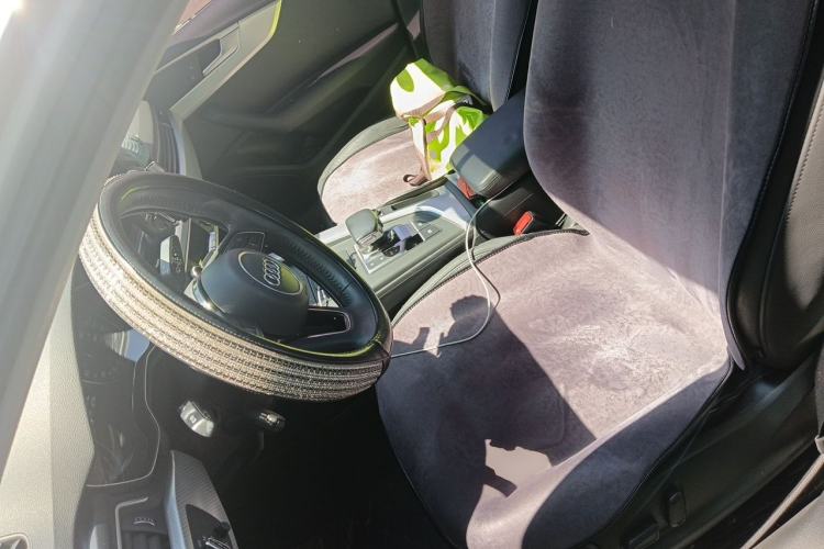Used Audi A4L 2017 40 TFSI Fashion Model Left Front Seat