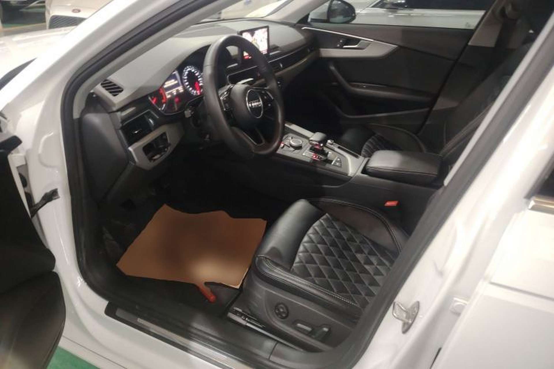 Used Audi A4L 2017 40 TFSI Ambition Edition Left Front Seat