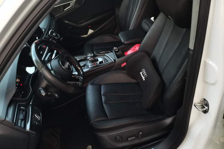 Used Audi A4L 2017 Plus 40 TFSI Ambition Model Left Front Seat