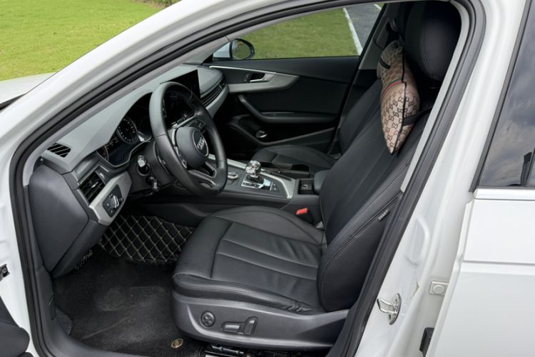 Used Audi A4L 2017 40 TFSI Ambition Edition Left Front Seat