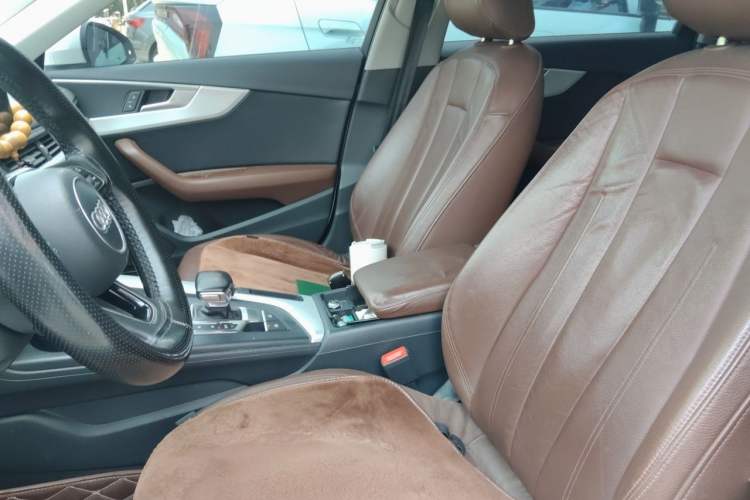 Used Audi A4L 2017 Plus 40 TFSI Fashion Model Left Front Seat