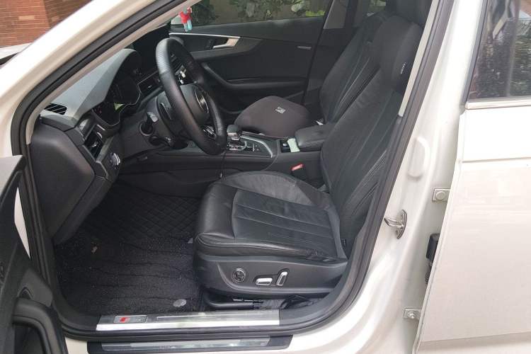 Used Audi A4L 2017 45 TFSI quattro Style Edition Left Front Seat