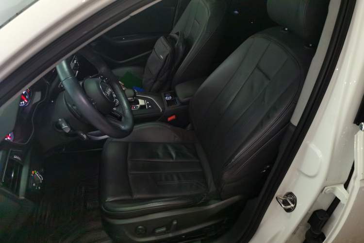 Used Audi A4L 2017 45 TFSI quattro Style Edition Left Front Seat