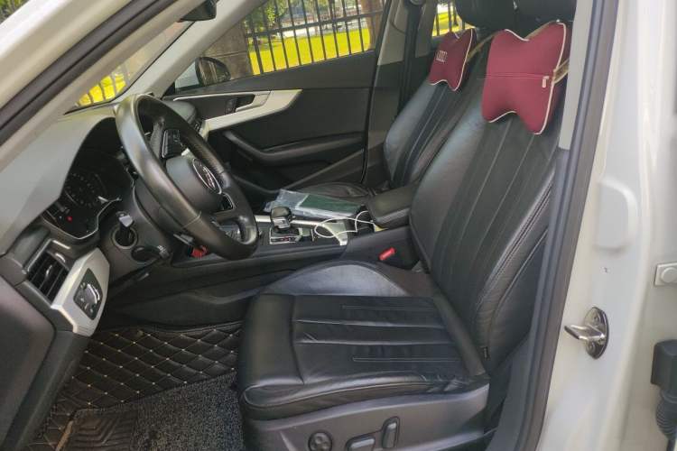 Used Audi A4L 2017 40 TFSI Fashion Model Left Front Seat