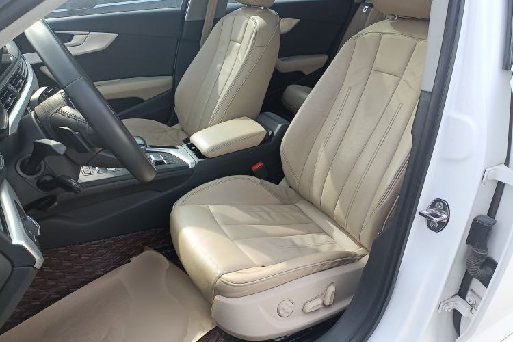 Used Audi A4L 2017 Plus 40 TFSI Fashion Model Left Front Seat