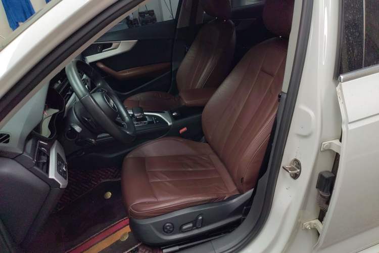 Used Audi A4L 2017 Plus 40 TFSI Fashion Model Left Front Seat