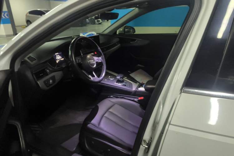 Used Audi A4L 2017 Plus 40 TFSI Ambition Model Left Front Seat