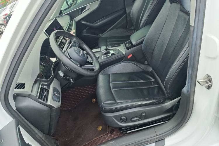 Used Audi A4L 2017 Plus 40 TFSI Ambition Model Left Front Seat