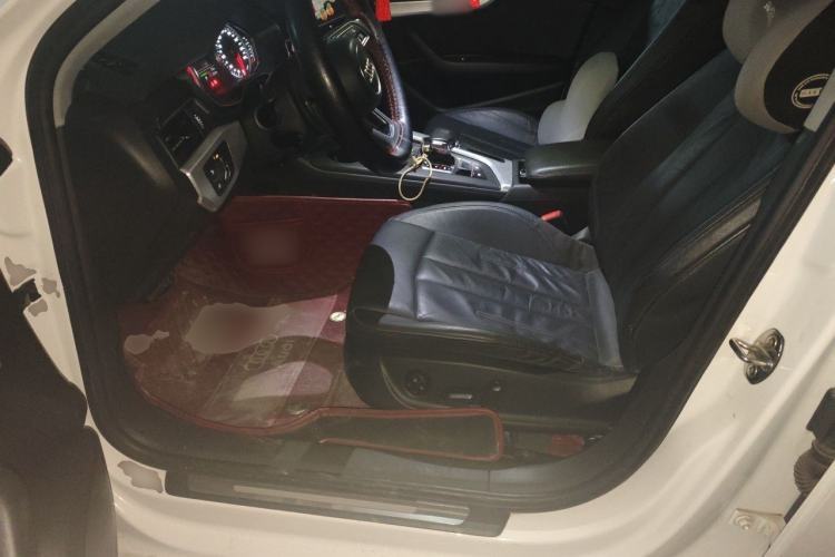 Used Audi A4L 2017 Plus 40 TFSI Fashion Model Left Front Seat