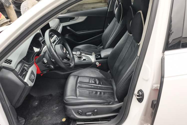 Used Audi A4L 2017 Plus 40 TFSI Fashion Model Left Front Seat